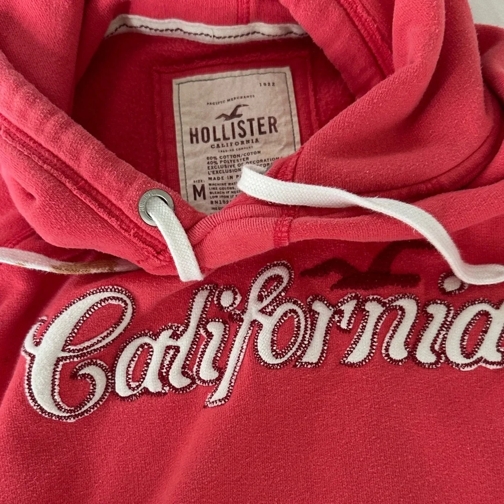Y2K Hollister Red 'California' Logo Hoodie Sweatshirt - Picture 7 of 9